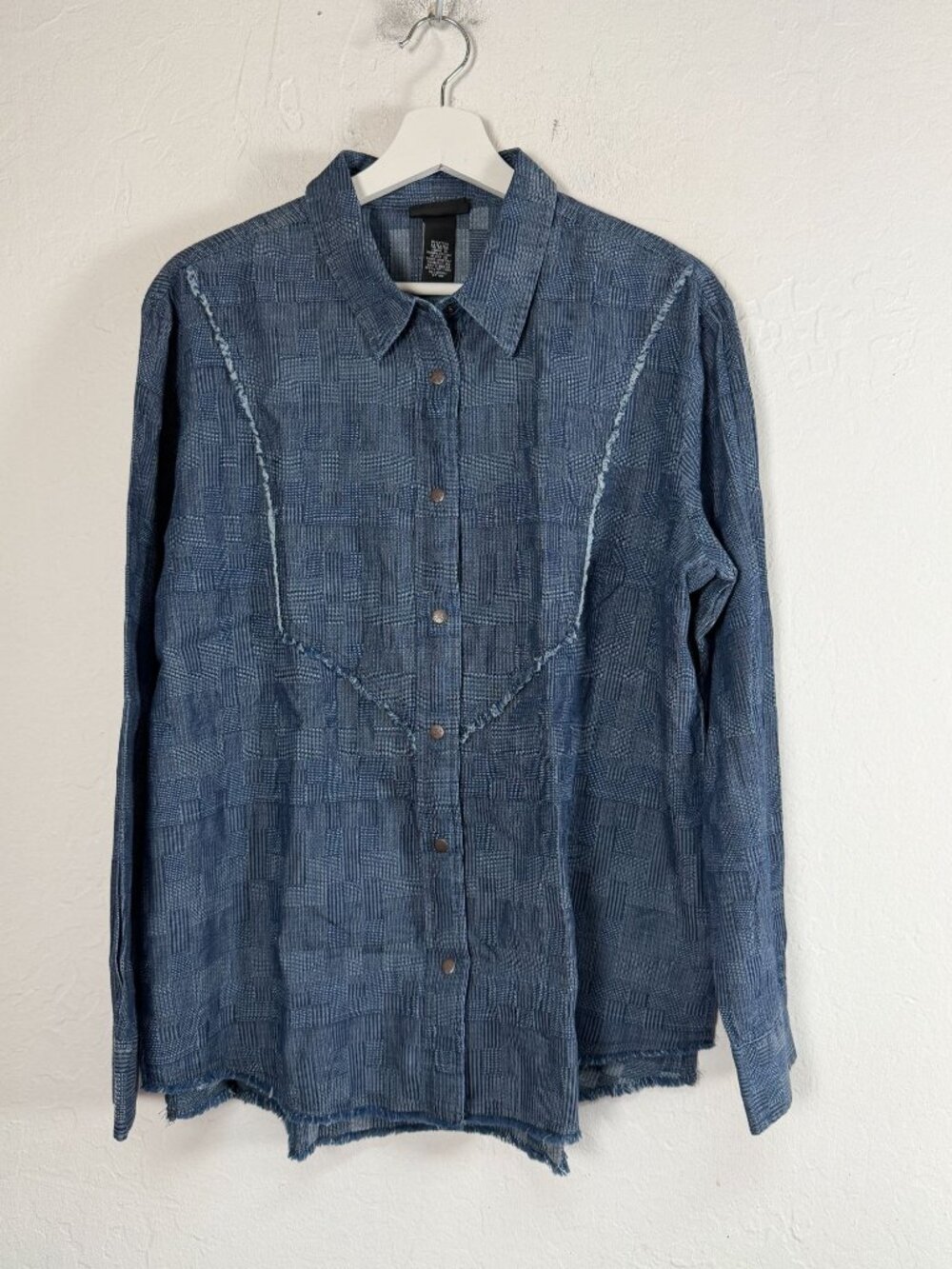 Wrangler Retro Womens Subtle Fray Western Snap Shirt Indigo Medium Long Sleeve